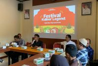 Rapat persiapan agenda Festival Kuliner Legend di kantor Disparbud Wonosobo.