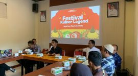 Rapat persiapan agenda Festival Kuliner Legend di kantor Disparbud Wonosobo.