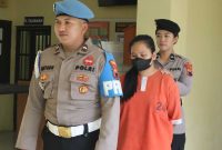 LED (27), warga Sapuran tertunda lesu setelah diamankan pihak Polres Wonosobo setelah diduga melakukan pencurian di Kertek.