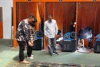 Perwakilan Kementerian Perlindungan Pekerja Migran Indonesia (KP2MI), Revina Purnama Panjaitan saat mengunjungi LPK Bina Mandiri di Jlamprang, Wonosobo.