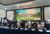 Penandatanganan SPJB digelar di Dewani View Resto sebagai bagian dari persiapan awal penyaluran pupuk subsidi tahun 2026 di Kabupaten Wonosobo.