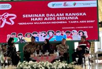 Seminar Peringatan Hari AIDS Sedunia (HAS) 2025 yang digelar di Pendopo Bupati, Selasa (2/12/2025).