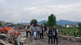 Dinas PUPR Wonosobo saat meninjau Pembangunan Jalan Lingkar Selatan Kertek.