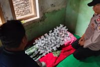 Seorang anak laki-laki berinisial RYA (9), warga Dusun Ngabean, Desa Maduretno, Kecamatan Kalikajar, meninggal dunia usai hanyut di Sungai Begaluh, Sabtu (17/1/2026).