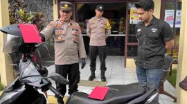 Pihak kepolisian mengamankan barang bukti pencurian sepeda motor di wilayah Kertek.