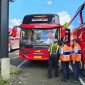 Petugas Satpantas Polres Wonosobo menggelar Ramp Check bus di Terminal Mendolo.