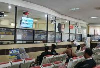 Suasana pembayaran pajak di Samsat Wonosobo.