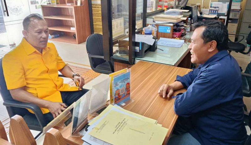 Ketua DPD II Partai Golkar Kabupaten Wonosobo petahana, Triana Widodo mulai melengkapi syarat pencalonan menjelang Musyawarah Daerah (Musda) Partai Golkar Wonosobo.