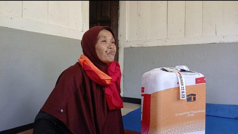 Painah, warga Dusun Ngedok, Kelurahan Wonosobo Barat.