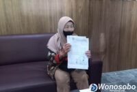 Mien Sri Wahyuni, perempuan berusia 74 yang diduga menjadi korban kredit fiktif.