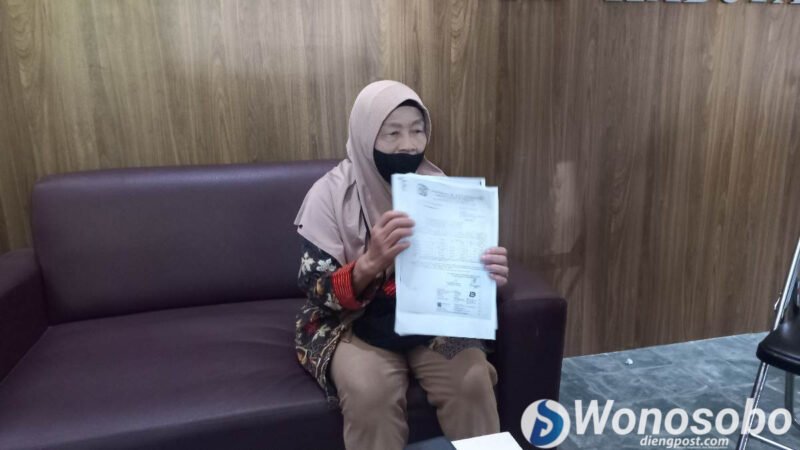 Mien Sri Wahyuni, perempuan berusia 74 yang diduga menjadi korban kredit fiktif.