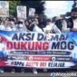 Ribuan relawan menggelar aksi damai di Alun-alun Wonosobo pada Rabu kemarin.