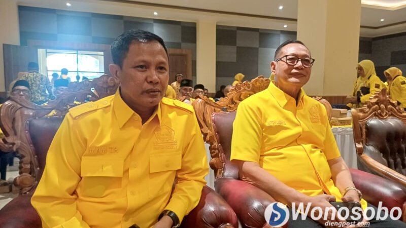 Wakil Ketua DPD Golkar Jateng, Anton Lami Suhadi (kanan) bersama Ketua DPD II Golkar Wonosobo, Imam Teguh.