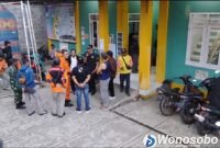 Tim gabungan pencari anak kecil yang hilang di Gunung Bismo Wonosobo.