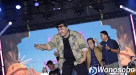 Penampilan spesial Ndarboy Genk menjadi penutup perayaan Hari Jadi ke 201 Kabupaten Wonosobo.